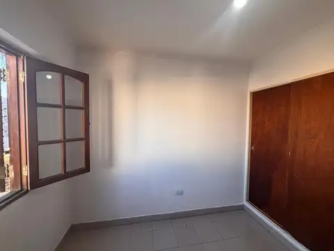 Departamento 4 ambientes con 1 baño
