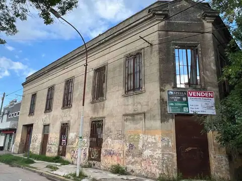 LOTE CENTRICO - IDEAL INVERSORES - TODOS LOS SERVICIOS - OPCION VENTA CON PROYECTO APROBADO