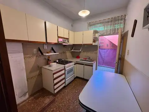 Depto Tipo Casa en Alquiler de 2 dormitorios