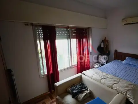 Casa 2 ambientes con 1 baño