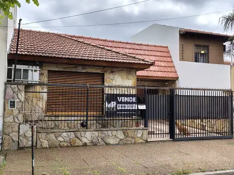 Venta 3 amb Casa  San Martin. Apto Credito