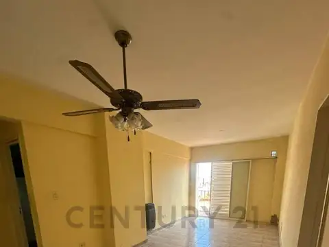¡oportunidad única en barrio san martín! amplio departamento de 3 dormitorios