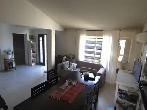 En Venta Casa 2 Dorm | Patio + Quincho Independiente con Potencial Ampliación en Terrazas Neuquén