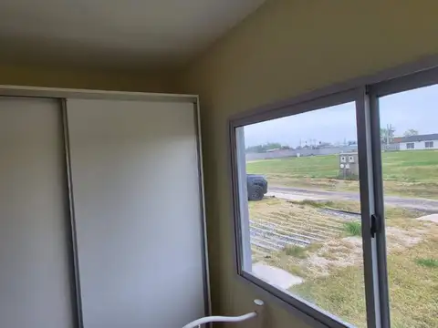 Venta Casa 3 ambientes Barrio Laguna Azul