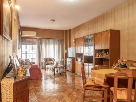 VENTA | CHACARITA | 4 AMB |  2 BAÑOS | FRENTE | BALCON