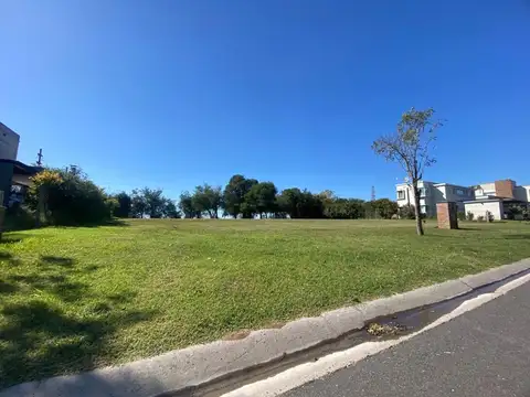 Terreno en Venta 47  mts Fondo