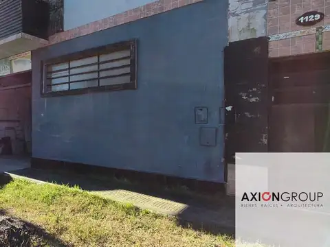 152 bis e/520 y 521-galón y casa a refaccionar