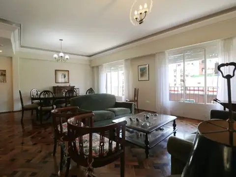 Departamento en Venta de 4 dormitorios