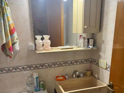 Depto Tipo Casa en Venta con 1 cocheras