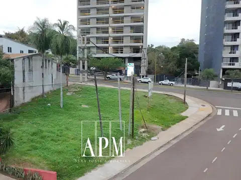 Terreno sobre Costanera - Esquina unica