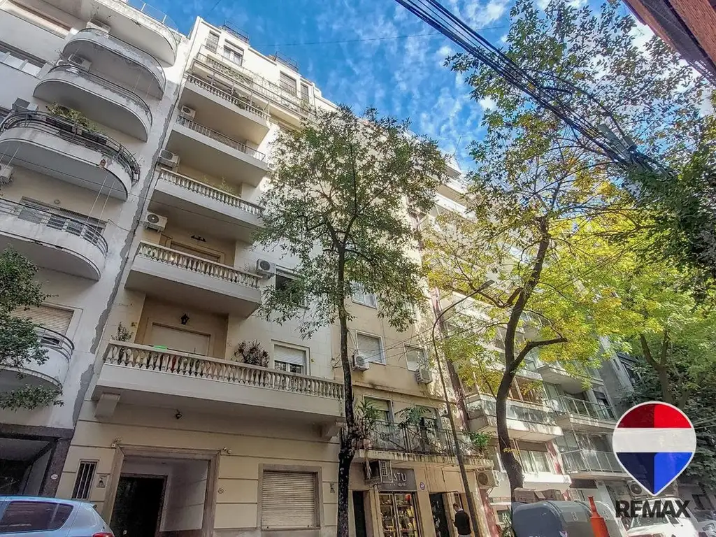 Juncal 2200