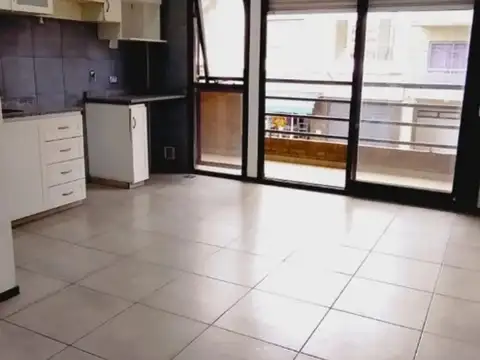 BRAGADO 6100, Piso 1