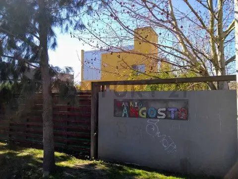 Lotes en venta en barrio cerrado de City Bell.Terrenos disponibles en barrio exclusivo, con entra...