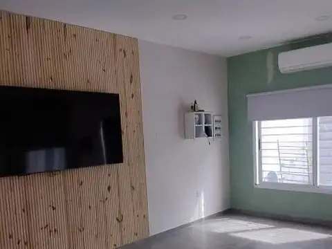 Casa en Venta en Burzaco, USD 255.000