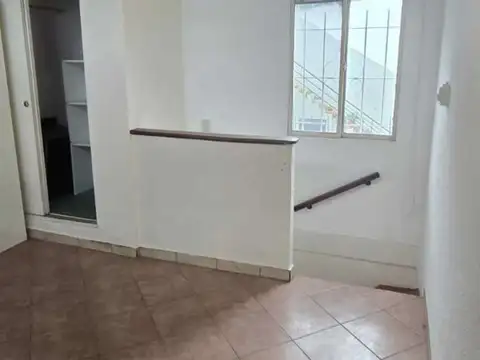 HAEDO-V. SARMIENTO-PH DUPLEX 2 AMB. CON COCHERA APTO CRÉDITO-SIN EXPENSAS Y LISTO P/ ESCRITURAR