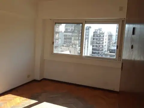 Panama 900, Piso 12