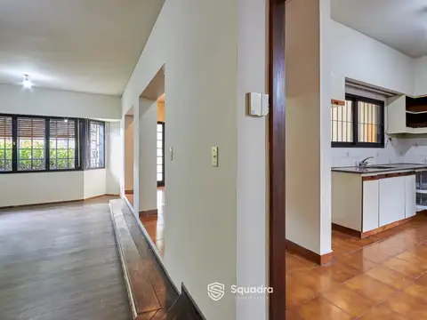 Casa 5 ambientes con 2 baños