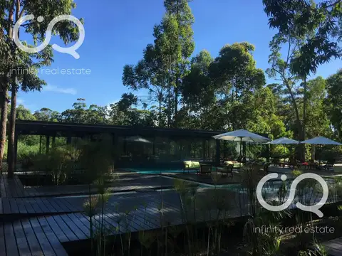 Barrio Boutique Design Village