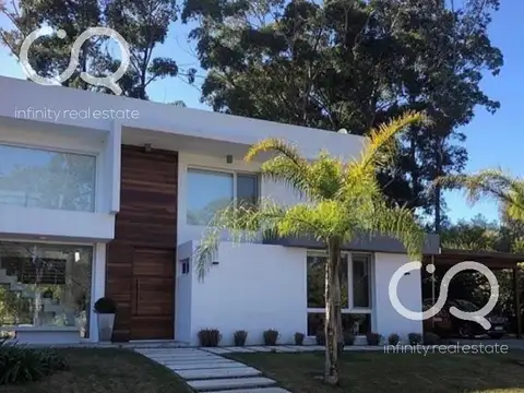 Casa en Punta del Este, Barrio Boutique Design Village