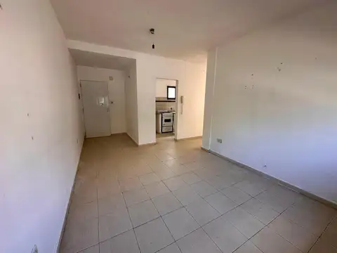 117 E/ 76 Y 77
