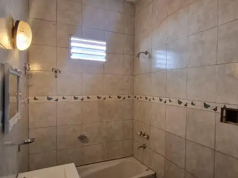 Doctor Amadeo Sabattini 4200