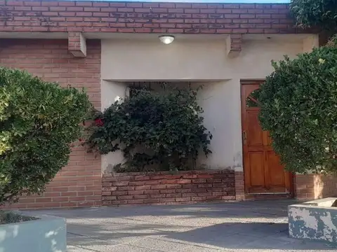 Casa en Venta en Santa Rosa, USD 130.000