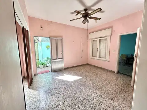 Depto Tipo Casa 3 ambientes con 1 baño