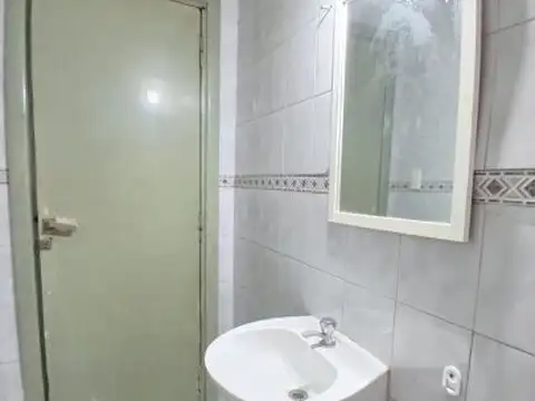 Fraga 1180 , Piso 0