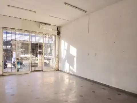 Fraga 1180 , Piso 0