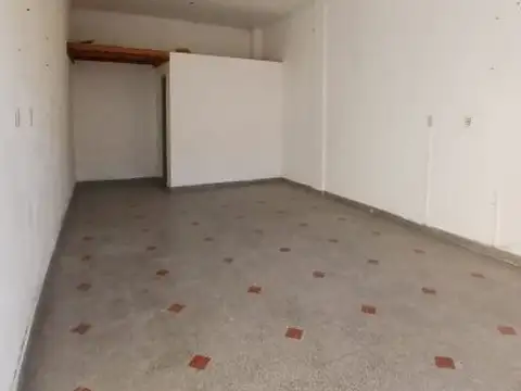 Local en Alquiler en Chacarita, $ 750.000