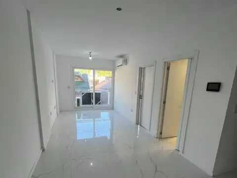 Departamento en Venta en Villa Luro, USD 130.000