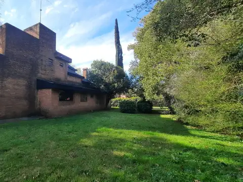 Quinta en Venta con 7 cocheras