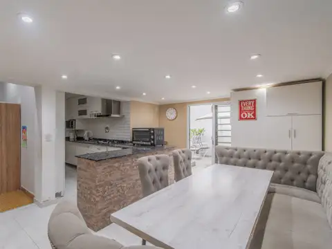 Casa en Venta de 4 dormitorios