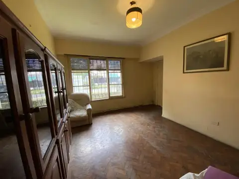 Casa en Venta en Villa Ballester, USD 120.000