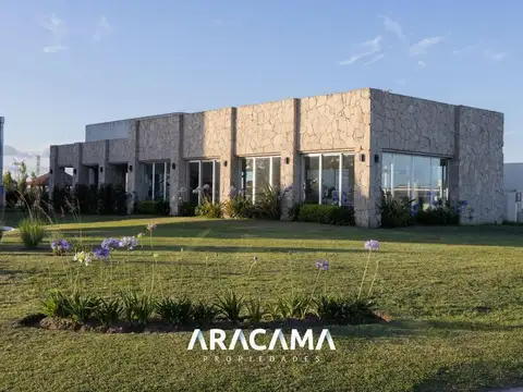 Terreno en Venta de 940,0 m2