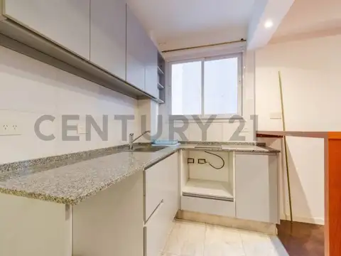 VENTA DEPARTAMENTO 2 AMBIENTES EN BALVANERA RECICLADO !