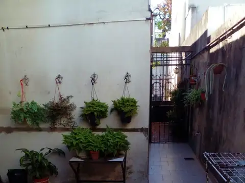 Depto Tipo Casa en Venta de 4 ambientes