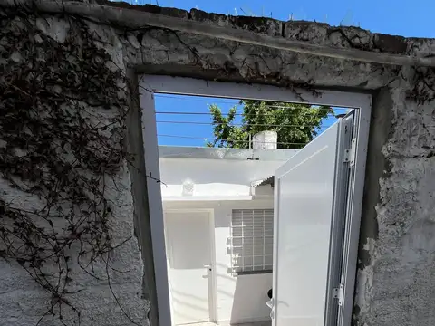 Avenida 66 1000, Piso PB