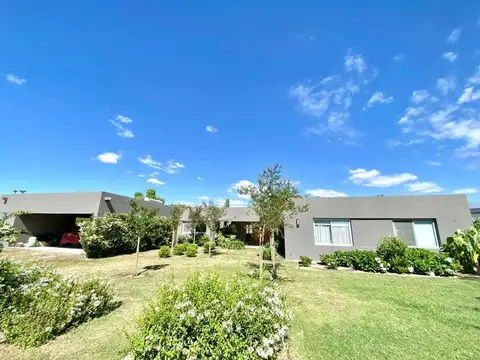 Casa en Venta de 4 dormitorios