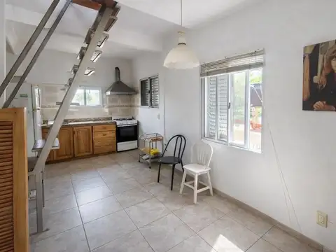 Depto Tipo Casa en Venta de 3 ambientes