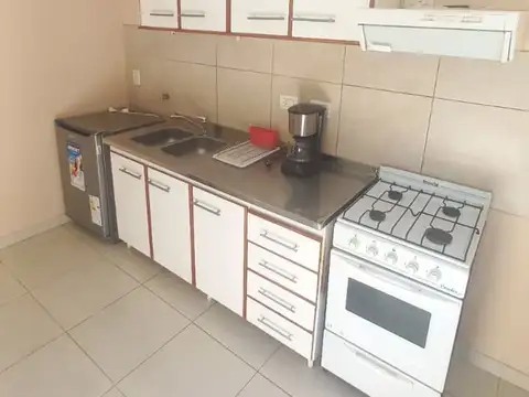 ALQUILER DE CASA - GOB. PAZ 200 -  ZONA CENTRICA
