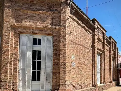 CASA 3 AMBIENTES   4 LOCALES EN VENTA, CAPILLA DEL SEÑOR