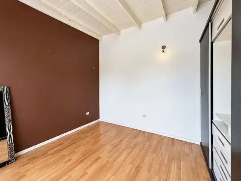 Depto Tipo Casa en Venta 11 años