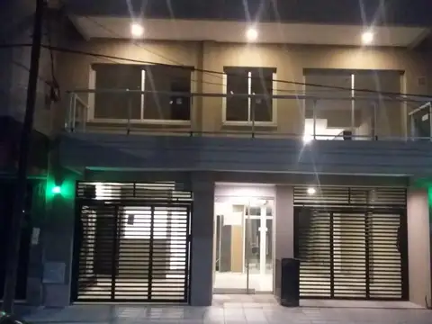 VENTA DEPARTAMENTO DOS  AMBIENTES FLORIDA CON COCHERA