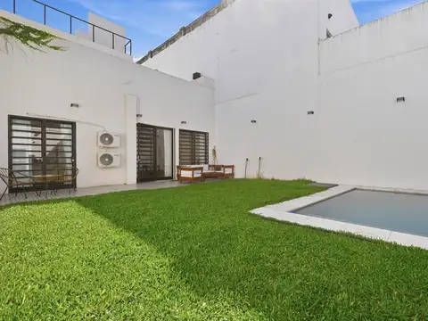 Depto Tipo Casa en Venta de 2 dormitorios