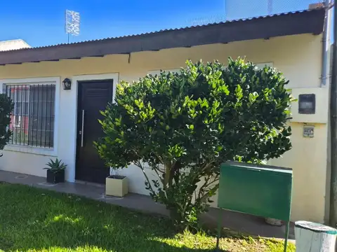 Lindisima Casa en Barrio Weekend