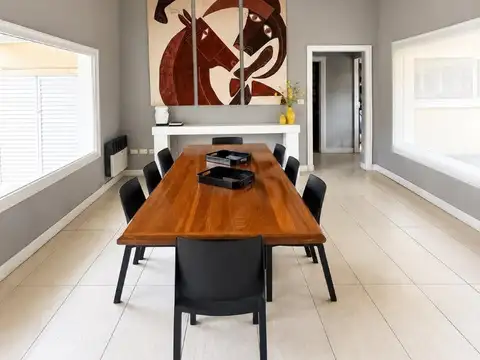 Casa en Alquiler de 3 dormitorios