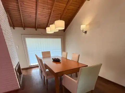 Casa en Venta en Banfield, USD 220.000