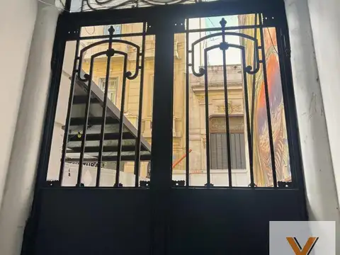 Perú e/ Avenida Independencia y Estados Unidos