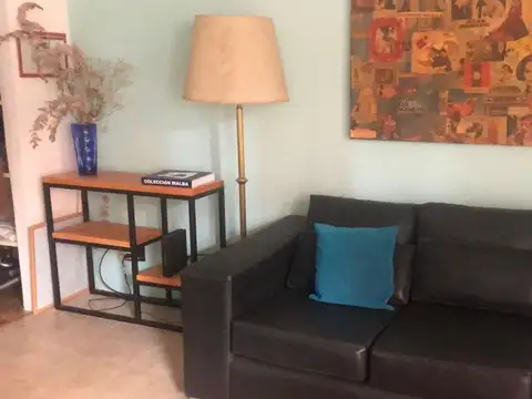 Rosales 2700, Piso 1